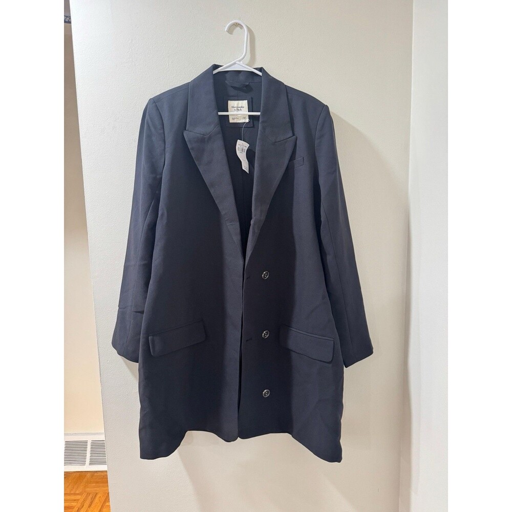 Abercrombie & Fitch Black Blazer Women’s Extra Large three-button blazer